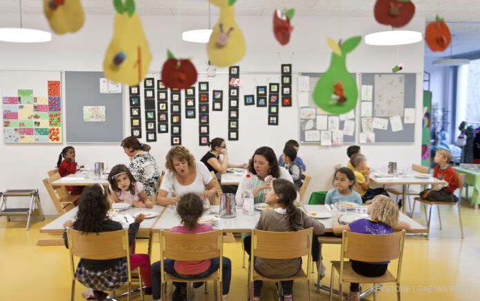 HORT, KINDERHORT, KINDERKRIPPE, KRIPPE, BETREUUNG, KINDERBETREUUNG,