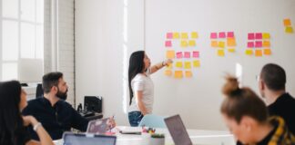 Neun von zehn Befragten in Pilotprojekt sprechen sich für Vier-Tage-Woche aus